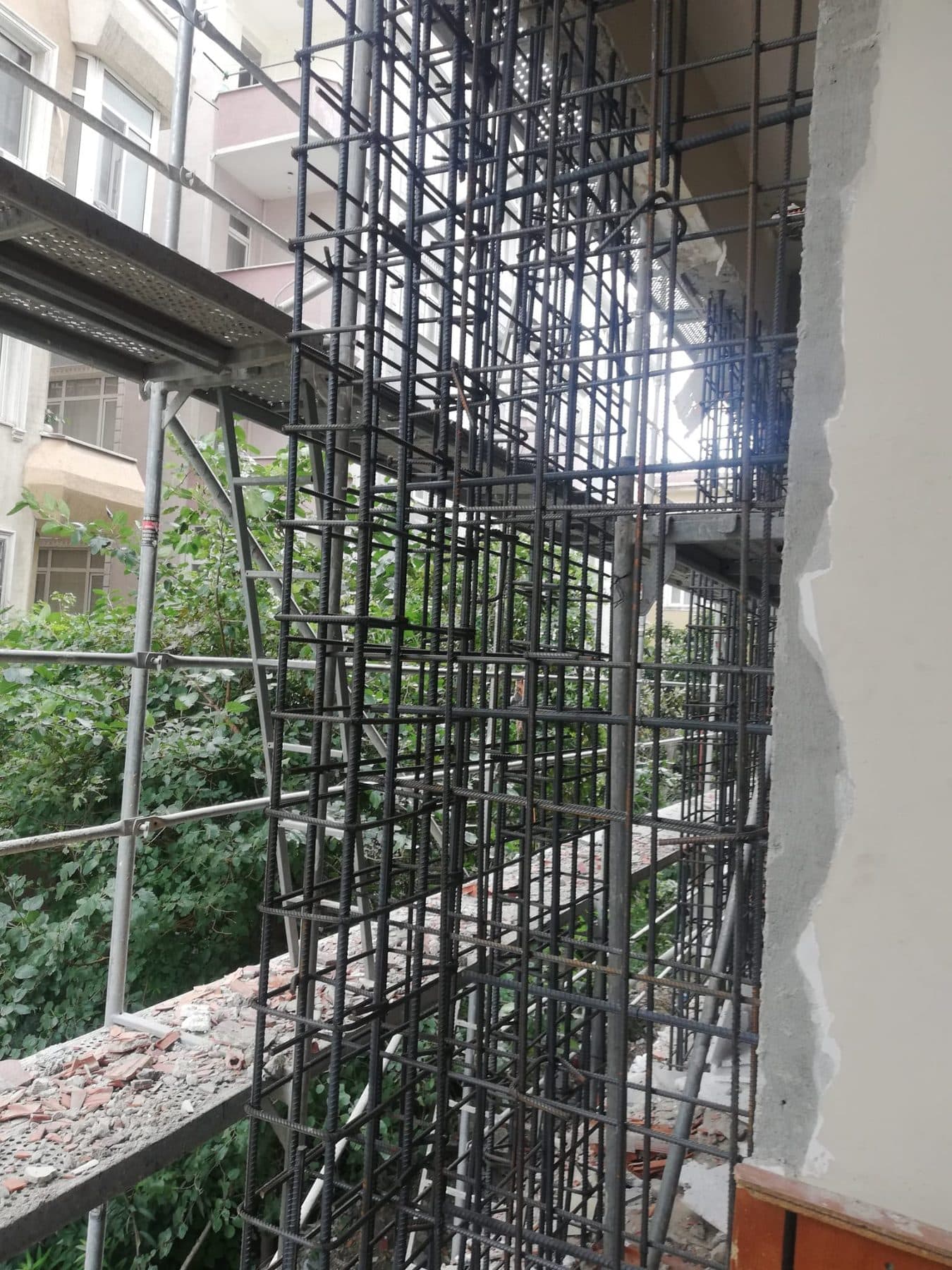 Betonarme güçlendirme uygulaması 12